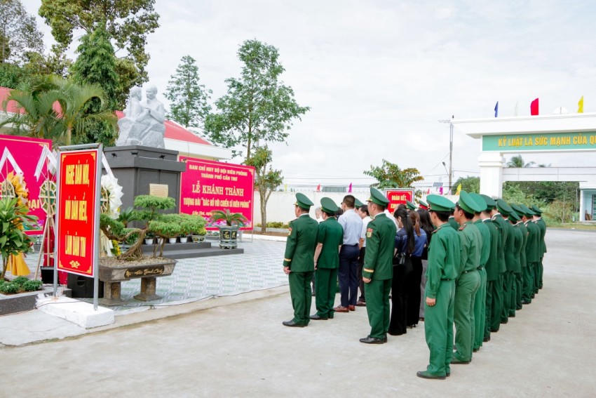 Quang cảnh lễ khánh thành