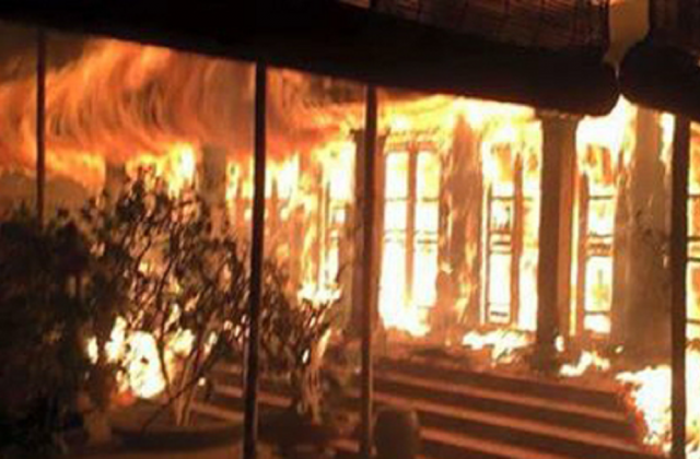 Cháy chùa ở Hưng Yên, phát hiện người đàn ông cùng bức thư tuyệt mệnh