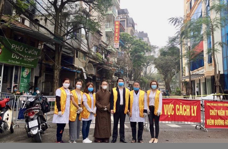 Lãnh đạo, cán bộ nhân viên Hanche và Trụ trì chùa Kim Ngưu