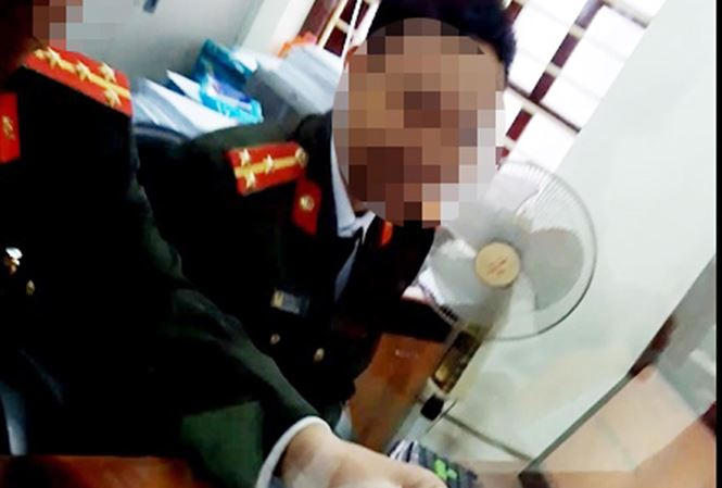 Cận cảnh cán bộ phòng quản lý XNC Bắc Giang “làm luật”