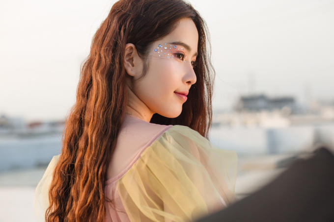 Nam Em quyết định dừng đăng tải MV mới ra mắt, xin lỗi người hâm mộ