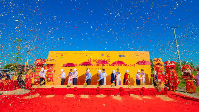 Đầu tháng 12/2021, dự án Imperia Grand Plaza Đức Hòa đã được động thổ đánh dấu sự có mặt tại tuyến đường 3/2 thị trấn Hậu Nghĩa, huyện Đức Hòa