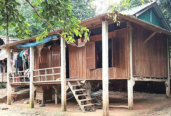 Ngôi nhà nơi xảy ra vụ việc ông Hồ Văn Đ. có hành vi hiếp dâm con đẻ 3 tuổi. Ảnh: T.H.