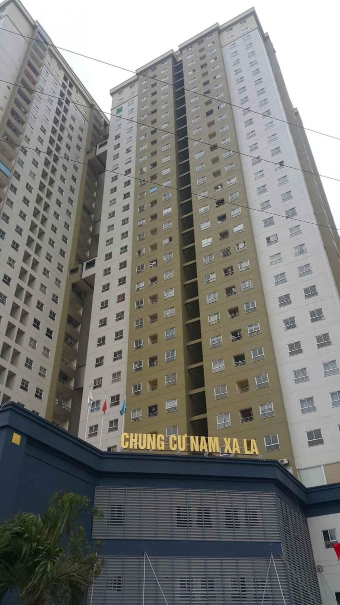 Ch&ugrave;a mọc tr&ecirc;n n&oacute;c chung cư 30 tầng ở Thủ đ&ocirc;