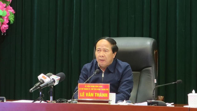 Bí thư Thành ủy khẳng định, thành phố sẽ cung cấp nhu yếu phẩm thiết yếu miễn phí tới người dân trong vùng phải phong tỏa.