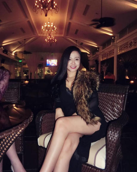 Về độ sang chảnh thì Thúy Loan không hề thua kém gì cô em thứ 2 Huyền Ba By.