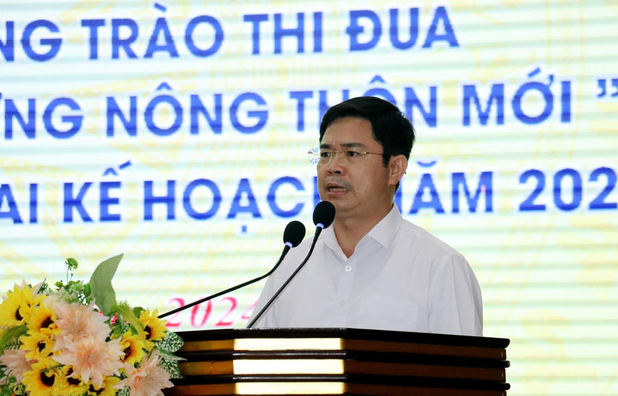 Ông Trình Văn Nhã - Chủ tịch UBND huyện Thanh Chương chia sẻ về quá trình chỉ đạo cơ sở thực hiện xây dựng xã NTM trên địa bàn.