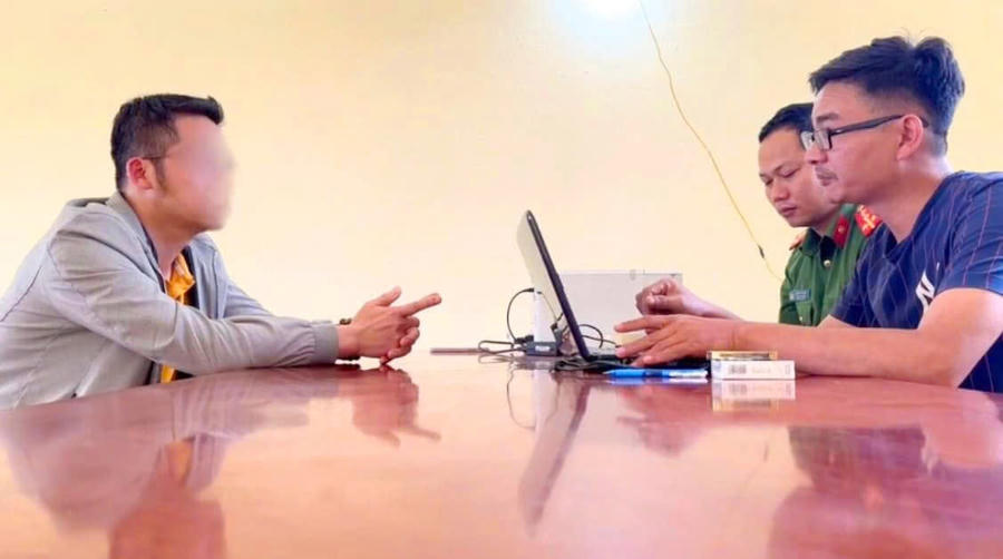 Tại cơ quan công an đối tượng đã thừa nhận hành vi sai trái của mình