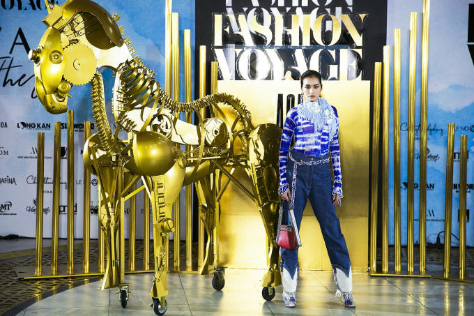 Tr&uacute;c Diễm trở lại showbiz đầy ngoạn mục c&ugrave;ng show &ldquo;The Fashion Voyage&rdquo;