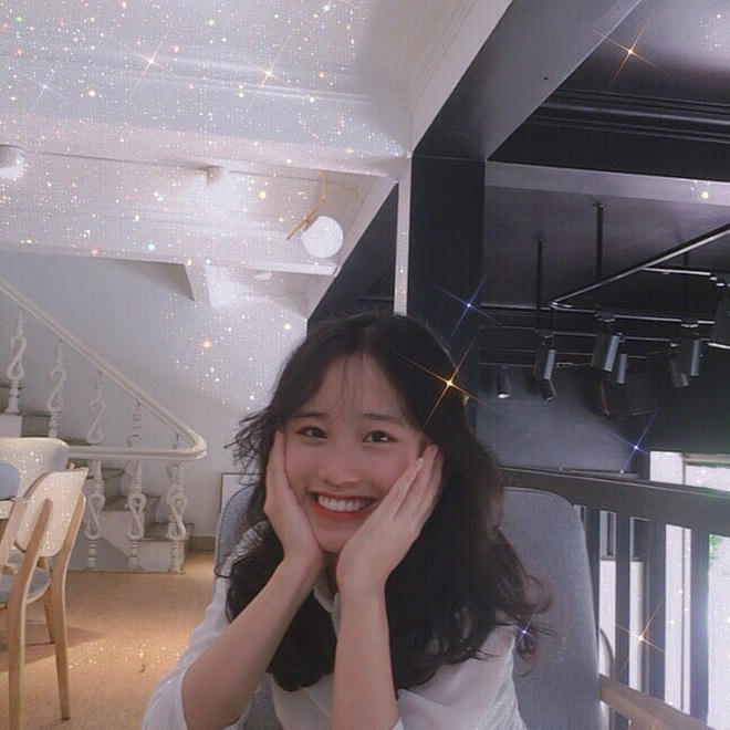 Thu Vân say mê môn Ngữ văn và cảm thấy dạt dào cảm xúc khi đến với thế giới văn chương.