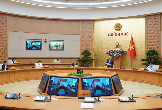 Thủ tướng chủ trì phiên họp trực tuyến với 5 thành phố lớn sáng 29/3.