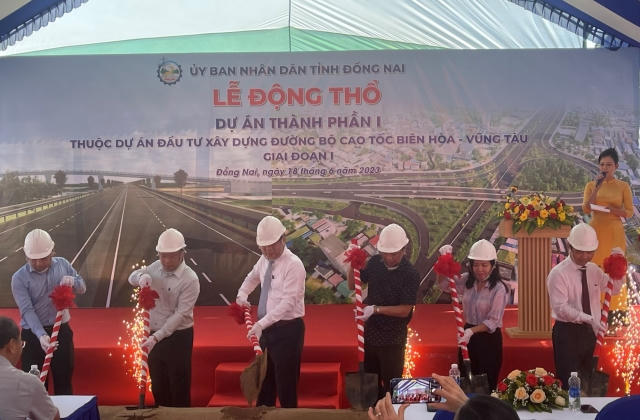 Động thổ xây đường bộ cao tốc Biên Hòa - Vũng Tàu giai đoạn 1