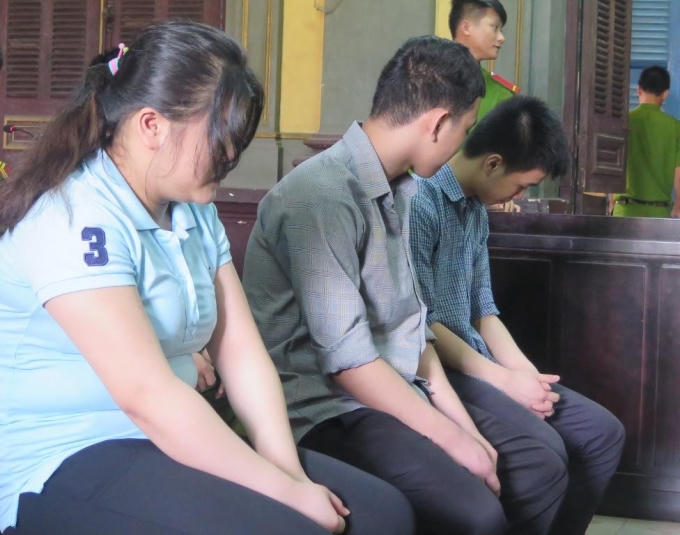 Các bị cáo tại tòa cấp cao.