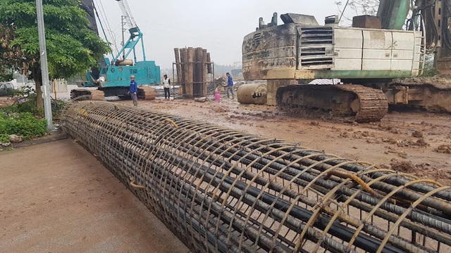 Công trình đang gấp rút được thi công