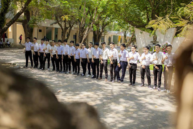 Một góc máy khó hiểu của nhiếp ảnh.