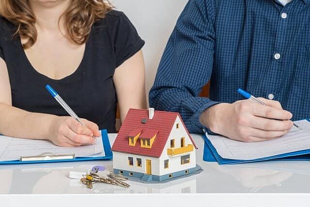 Tài sản có trong thời kỳ hôn nhân có đương nhiên là tài sản chung? (Hình minh hoạ)
