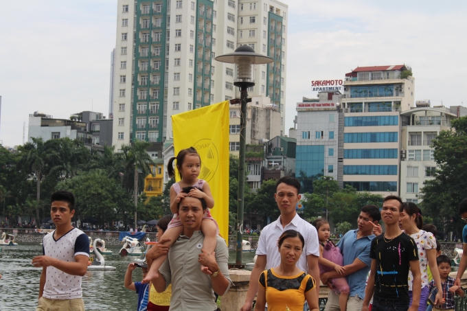 H&agrave; Nội: C&ocirc;ng vi&ecirc;n Thủ Lệ