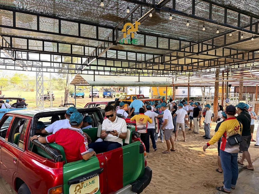 Rất đông du khách đến đây để trải nghiệm.
					
				
			
			Rất đông du khách đến đây để trải nghiệm.