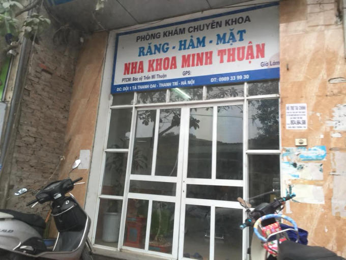 Phòng ốc lụp sụp, không đủ chuẩn của một cơ sở nha khoa.