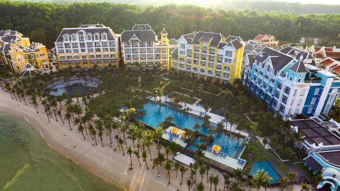 JW Marriot Phu Quoc Emerald Bay.