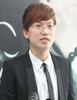 Nhạc sĩ Sỹ Luân, Giám đốc Trung tâm văn hóa-nghệ thuật Trườn ĐH Công nghệ TP.HCM .