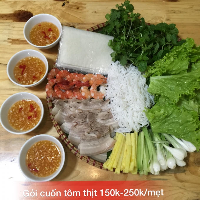 Gỏi cuốn tôm thịt, món ăn nhẹ phổ biến và được ưa thích ở Việt Nam