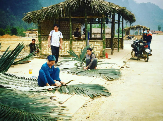 Các gian hàng bày bán các loại nông sản đặc trưng của các xã trên địa bàn huyện Lâm Bình.
