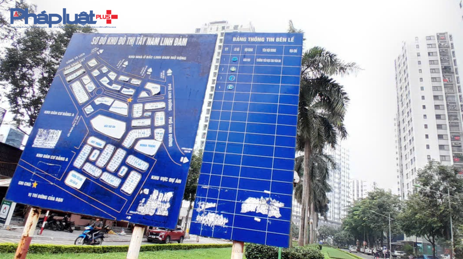 Khu đô thị Tây Nam Linh Đàm do Tổng công ty Đầu tư phát triển nhà và đô thị (HUD) làm chủ đầu tư, từng được kỳ vọng là một trong những khu đô thị kiểu mẫu phía Nam Hà Nội. Tuy nhiên dự án này khi đưa vào sử dụng có nhiều bất cập liên quan đến các vấn đề như sử dụng đất sai quy hoạch, vi phạm mật độ xây dựng...