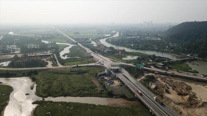 Đoạn đường được thiết kế theo tiêu chuẩn đường cấp 3 đồng bằng, chiều dài 35,1km, mức đầu tư 2.434 tỉ đồng. Bề rộng đường 20,5m, Thiết kế đảm bảo 4 làn xe cơ giới và 2 làn xe thô sơ, theo tiêu chuẩn đường cấp III đồng bằng. Tốc độ thiết kế 80km/h.