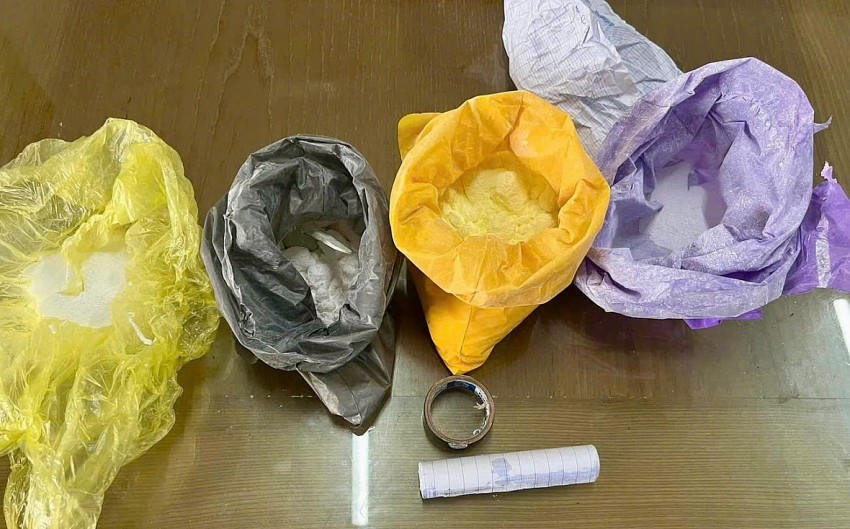 Nguyên liệu làm pháo nổ do nhóm học sinh cấp 2 mua trên Tiktok.