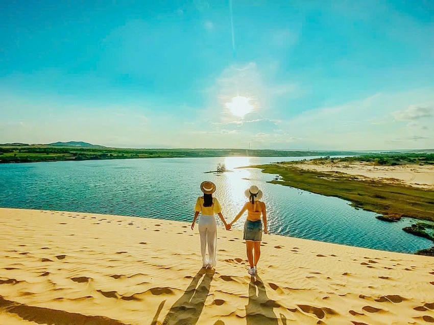 Quang cảnh tại đây thì vô cùng tuyệt đẹp.
					
				
			
			Quang cảnh tại đây thì vô cùng tuyệt đẹp.