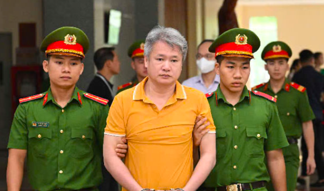 Nhiều bị cáo trong vụ án không kháng cáo nhưng vẫn bị tòa triệu tập tới phiên xử. Ảnh: Quang Việt