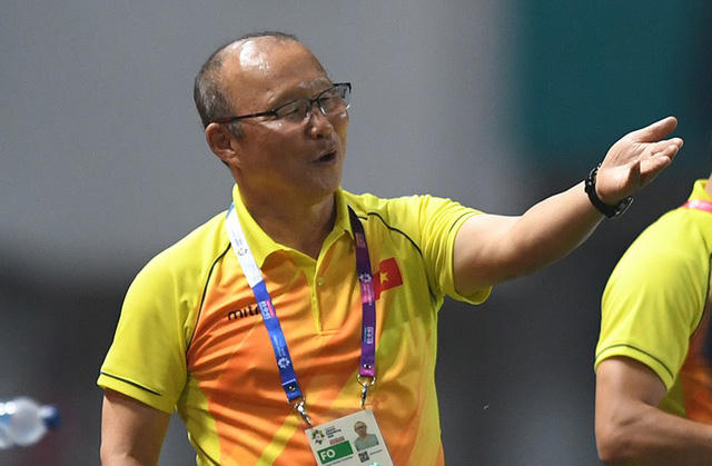 HLV Park Hang Seo khẳng định ông không nghĩ nhiều đến việc gặp Hàn Quốc hay Malaysia