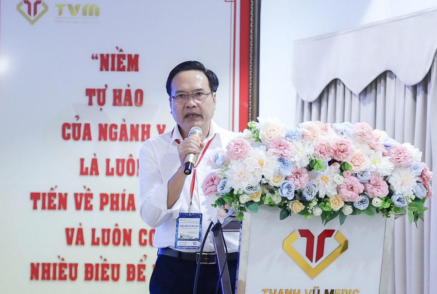 ThS. BS Phạm Thanh Vũ - Chủ tịch HĐQT, Tổng Giám đốc Bệnh viện Đa khoa Thanh Vũ Medic Bạc Liêu phát biểu tại buổi lễ.