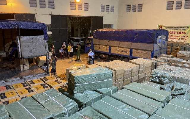 Thu giữ kho hàng “giả” trị giá gần 10 tỷ tại Bắc Ninh