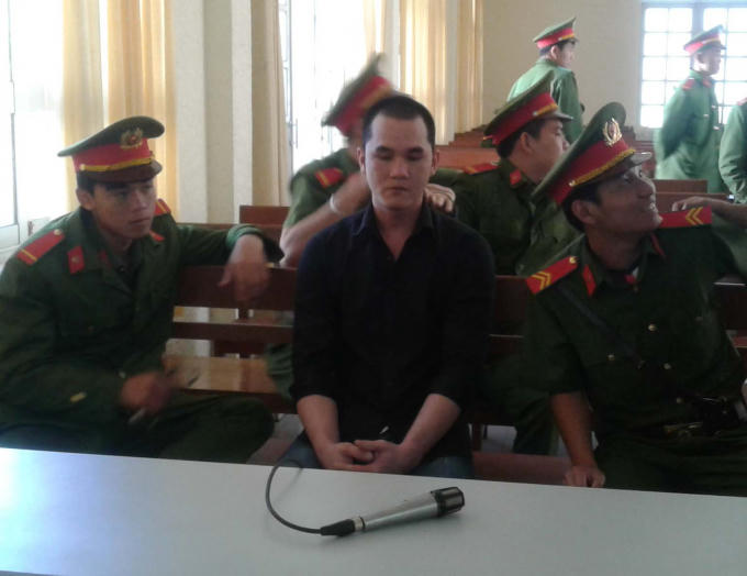 Bị cáo Đức trong phiên tòa sáng ngày 25/1.