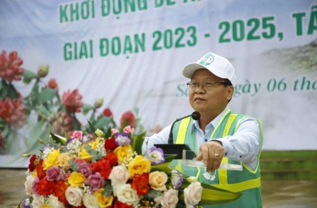 Ra quân khởi động đề án xây dựng đô thị “Sa Pa Sạch”