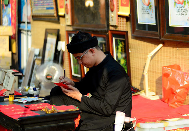 Những ông đồ trẻ tuổi.