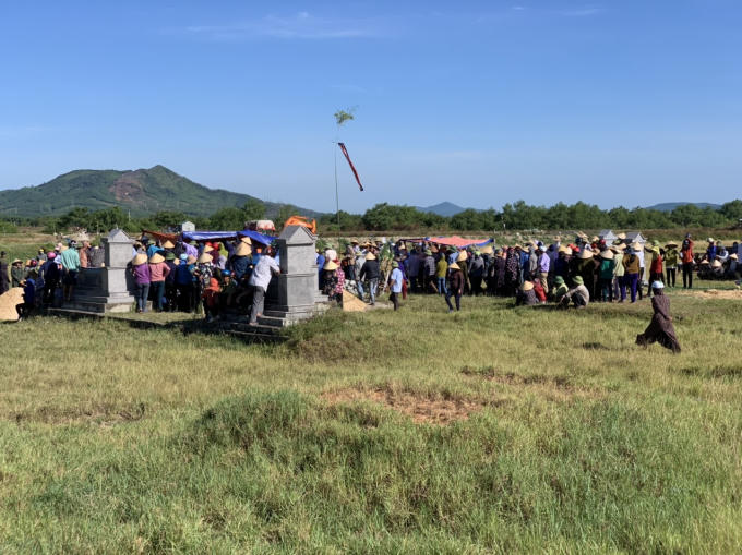 7b99eb9677aa8bf4d2bb