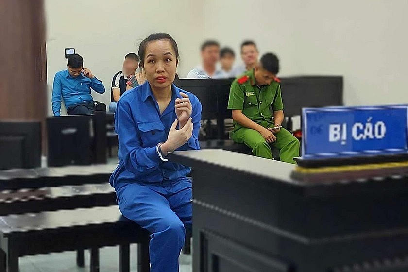 Bị cáo tại toà.