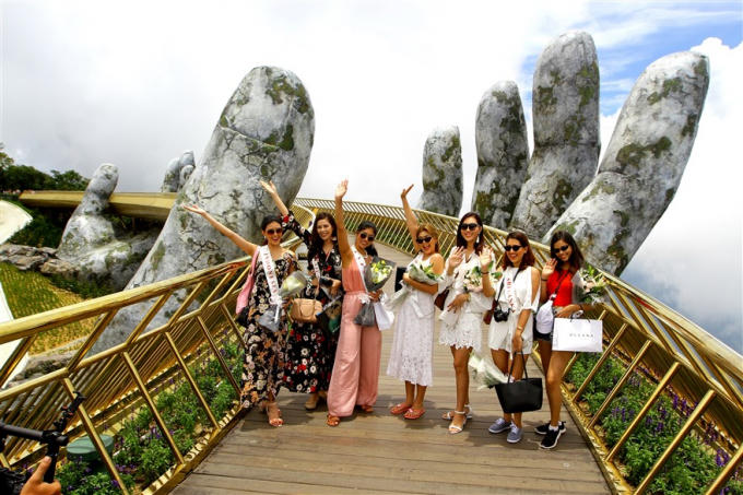 Cầu Vàng- Sun World Ba Na Hills.