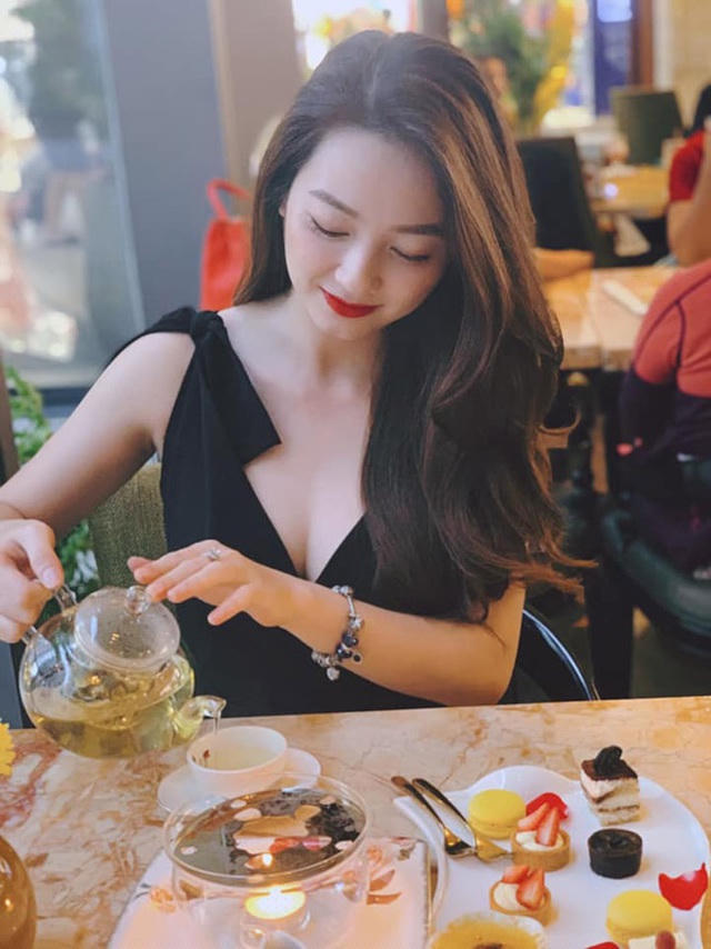 Ở Quỳnh Trâm toát ra vẻ đẹp tràn đầy sức sống. 