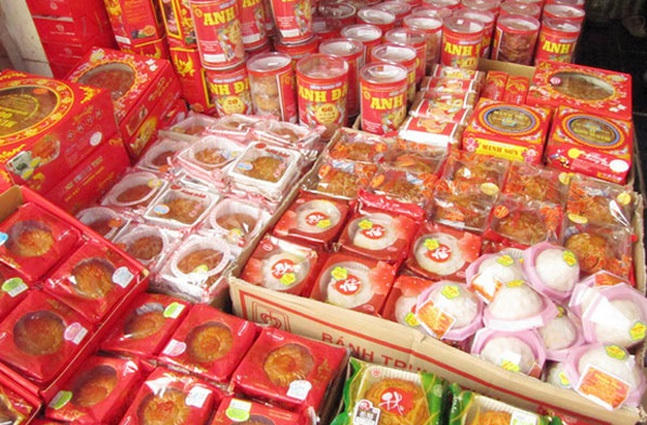 Bánh Trung thu là sản phẩm không thể thiếu trong ngày rằm tháng 8 của người Việt.