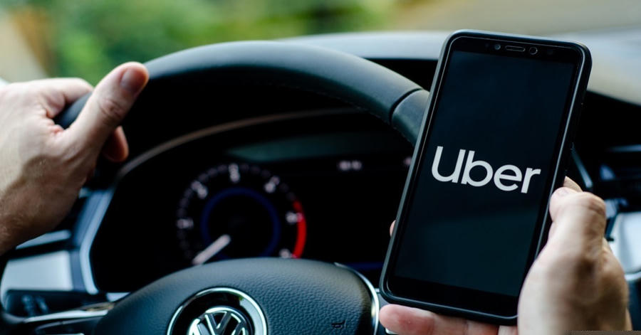 Uber khẳng định rằng mô hình của hãng vừa mang lại quyền lợi cho người lao động, vừa giúp các tài xế duy trì khả năng làm việc linh hoạt.