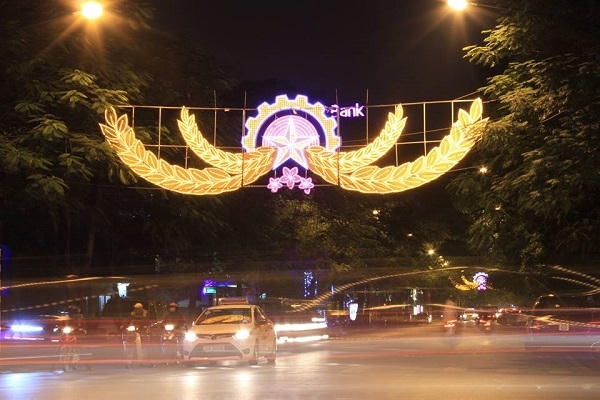 Đường Bà Triệu. Ảnh: Như Trường.