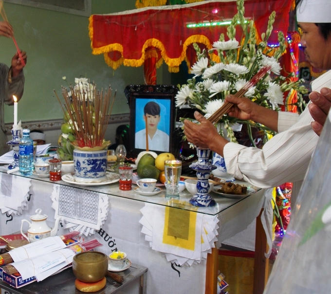 Em Trần Duy Khánh quên mình cứu bạn, để lại tấm gương sáng về lòng dũng cảm.