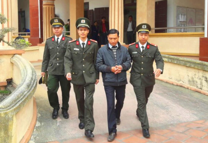 Liên quan vụ Bí thư xã Quảng Lĩnh bị khởi tố, bắt tạm giam, nội dung tin nhắn vu khống được tiết lộ liên quan "tham nhũng tình dục".