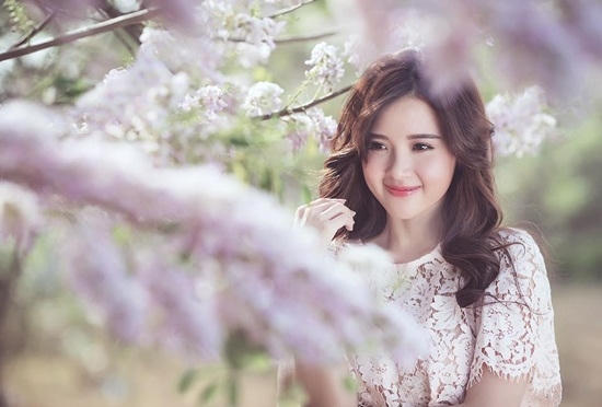 Midu xinh tươi quên chuyện tình buồn, hân hoan đón chào năm mới 2016