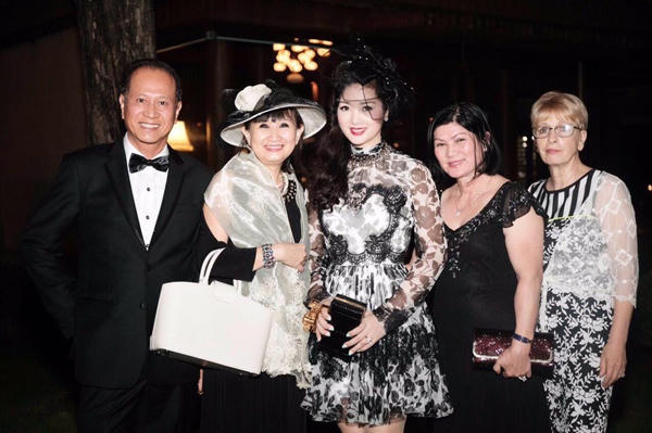 Người đẹp của Nhạc viện Hà Nội luôn xinh đẹp nổi bật. Ảnh: Internet