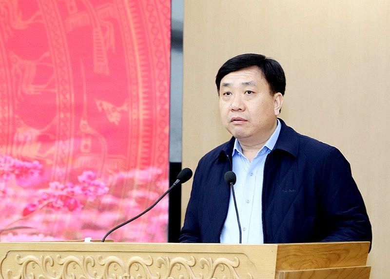Ông Nguyễn Mạnh Dũng, Quyền Bí thư Tỉnh ủy Hà Giang phát biểu tại Hội nghị.
(Ảnh: Báo Hà Giang).